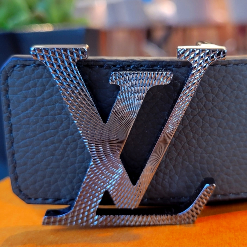 Louis Vuitton reversible belt 35/34 -32 american